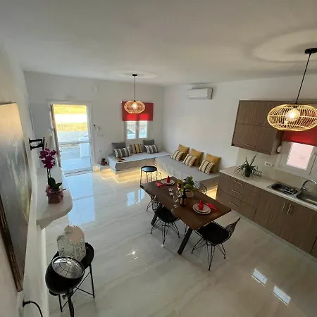 Feelings Fira (Santorini)