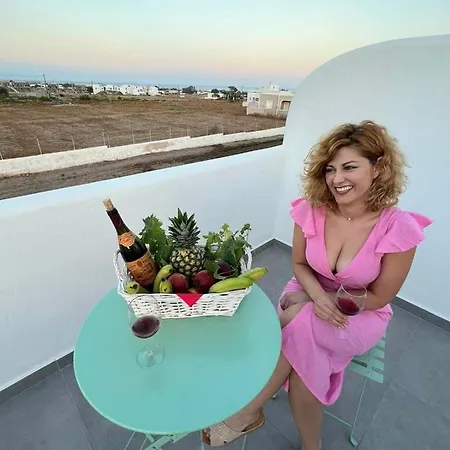 Feelings * Fira (Santorini)