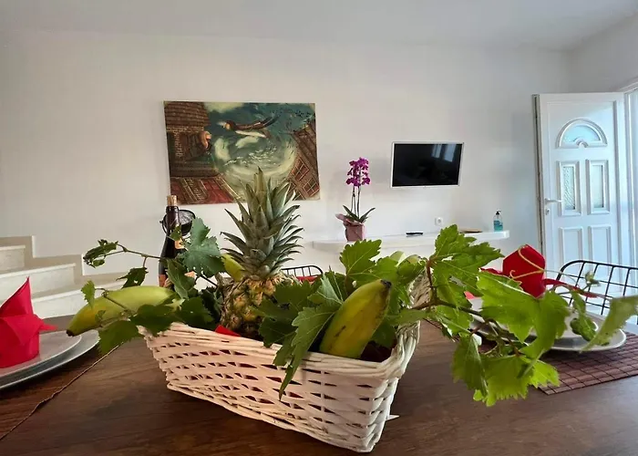 Feelings Apartman Fíra